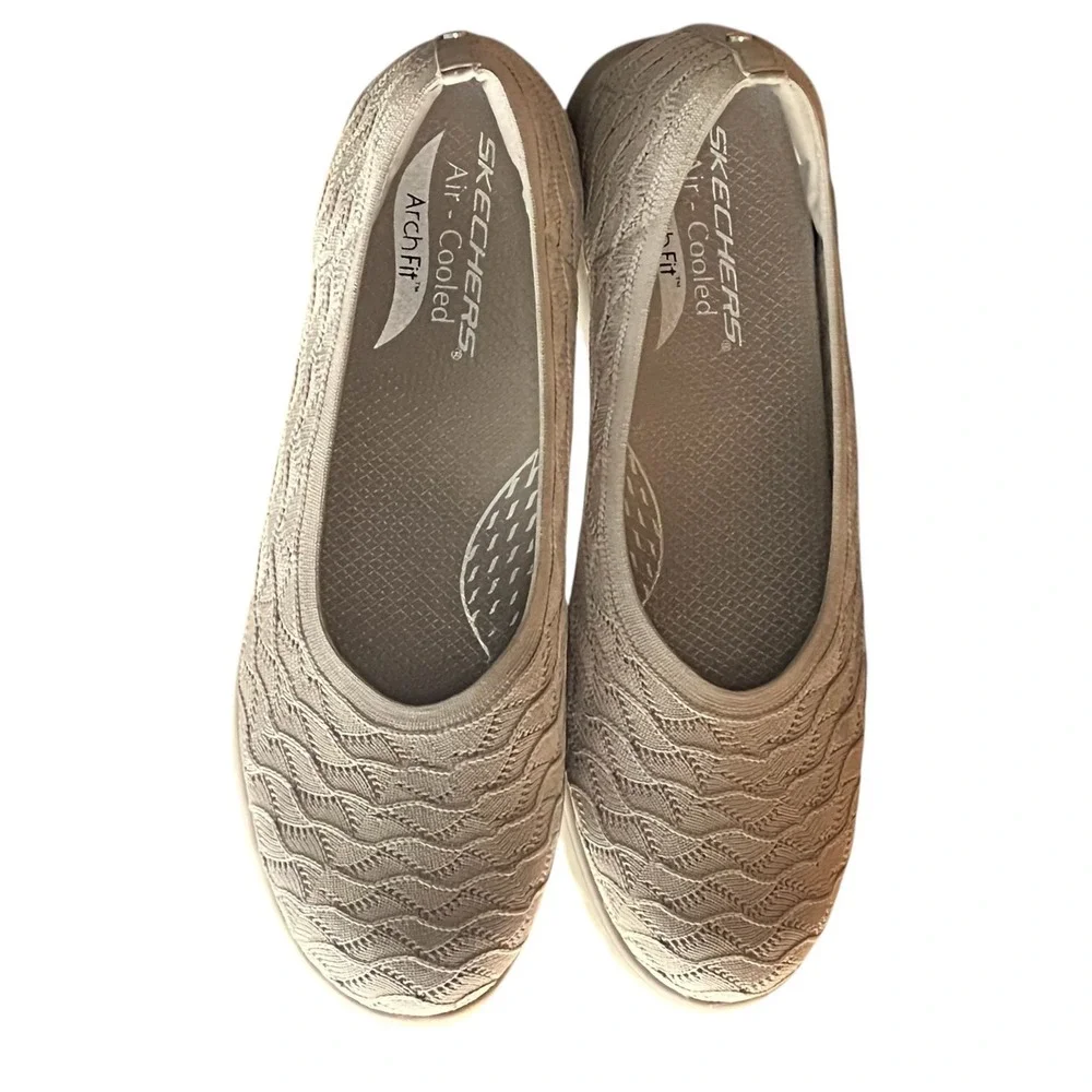 Skechers Arch Fit‎ Cleo Taupe Knit Slip‑On Wedge Comfort Shoes Women’s 10